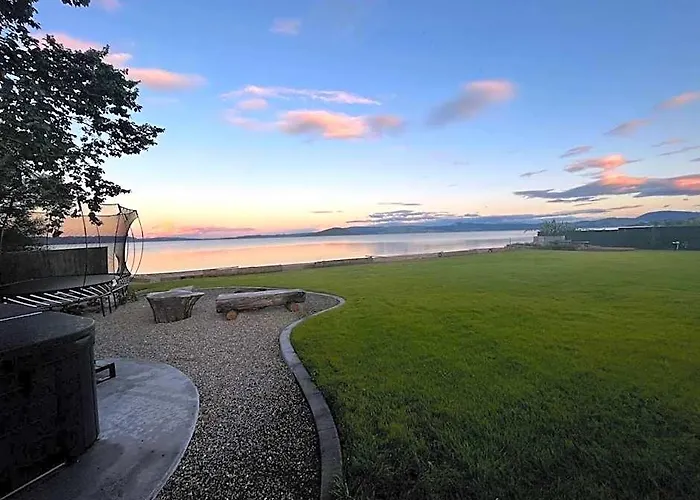 Hébergement de vacances Cozy Lakeside Oasis